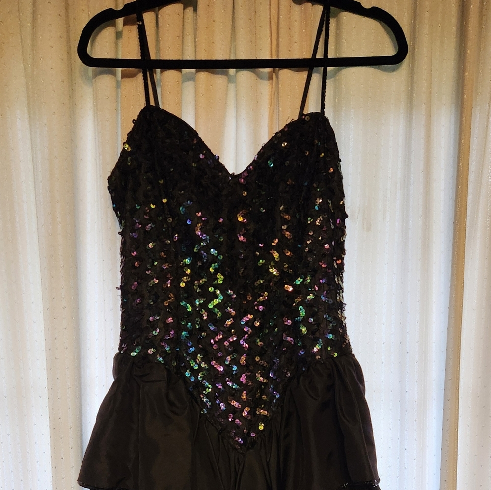 New Leaf Size 12 Formal Dress